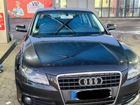 Gebraucht Audi A4 Ambiente 120 PS (88 kW) 2011 Grau Limousine