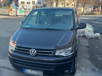 Second-hand VW T5 140 CP (102 kW) 2011 Andere farben Van