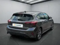 Gebraucht Ford Focus 155 PS (114 kW) 2024 Grau Limousine