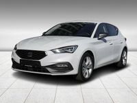 Gebraucht Seat Leon FR 150 PS (110 kW) 2024 Nevada weiß metallic Limousine