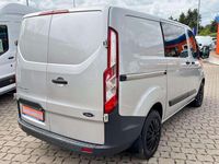 Gebraucht Ford Transit Custom Trend 131 PS (96 kW) 2017 Silber metallic Van