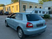 Gebraucht Audi A3 131 PS (96 kW) 2002 Blau Kleinwagen