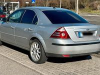 Gebraucht Ford Mondeo 130 PS (95 kW) 2005 Grau Limousine
