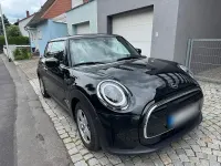Gebraucht Mini Cooper 136 PS (100 kW) 2023 Schwarz Kleinwagen