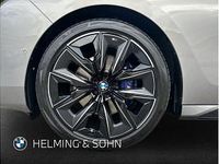 Gebraucht BMW 740 299 PS (219 kW) 2025 Grau (oxidgrau metallic) Limousine