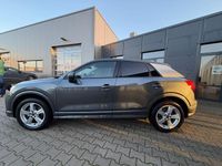 Gebraucht Audi Q2 S-Line 150 PS (110 kW) 2025 Grau SUV