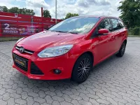 Gebraucht Ford Focus 125 PS (91 kW) 2013 Rot Limousine
