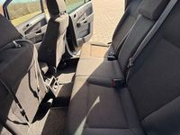 Gebraucht Opel Zafira 140 PS (102 kW) 2013 Schwarz Van / Kleinbus