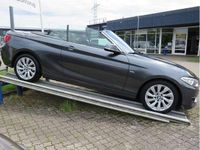 Gebraucht BMW 220 Luxury Line 184 PS (135 kW) 2016 Mineralgrau metallic Cabrio