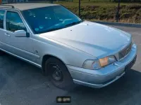 Gebraucht Volvo V70 144 PS (105 kW) 1998 Silber Kombi