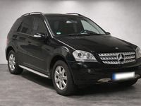 Gebraucht Mercedes ML320 224 PS (164 kW) 2011 Schwarz SUV