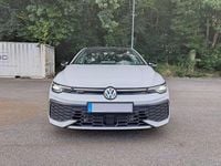 Second-hand VW Golf VIII GTI 265 CP (194 kW) 2024 Alb Berlinǎ