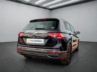 Gebraucht VW Tiguan 150 PS (110 kW) 2023 Schwarz SUV
