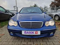 Gebraucht Mercedes C220 Avantgarde 143 PS (105 kW) 2003 Blau Limousine