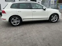 Gebraucht VW Touareg 239 PS (175 kW) 2011 Weiß SUV