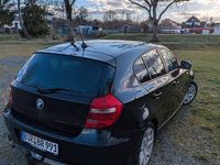 Gebraucht BMW 118 143 PS (105 kW) 2011 Schwarz Kleinwagen