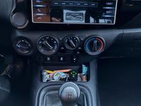 Gebraucht Toyota HiLux 150 PS (110 kW) 2017 Grau Pickup