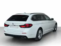 Gebraucht BMW 520 190 PS (139 kW) 2023 Weiß Limousine