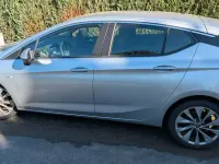 Usata Opel Astra 105 CV (77 kW) 2015 Argento Berlina