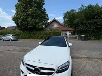 Gebraucht Mercedes C180 156 PS (114 kW) 2019 Weiß Coupé