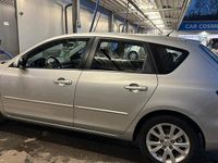 Usata Mazda 3 105 CV (77 kW) 2006 Argento Utilitaria