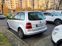 Gebraucht VW Touran 140 PS (102 kW) 2004 Silber Van / Kleinbus