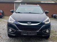 Gebraucht Hyundai ix35 Finale 135 PS (99 kW) 2015 Phantom black / mic SUV