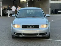 Gebraucht Audi A4 131 PS (96 kW) 2004 Grau Limousine