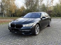 Gebraucht BMW 750 449 PS (330 kW) 2018 Grau Limousine