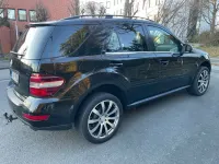 Gebraucht Mercedes ML280 190 PS (139 kW) 2008 Schwarz SUV