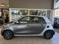 Gebraucht Smart ForFour Passion 90 PS (66 kW) 2018 Grau Kleinwagen