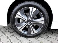 Gebraucht Nissan Leaf N-Connecta 110 kW (150 PS) 2021 Weiß Kleinwagen