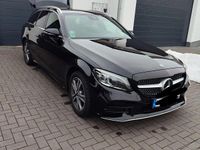 Gebraucht Mercedes C220 194 PS (142 kW) 2019 Schwarz Kombi