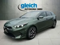 Gebraucht Kia Ceed Spirit 140 PS (102 kW) 2025 Exg experience green m Kleinwagen