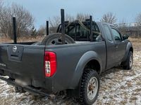 Gebraucht Nissan Navara 190 PS (139 kW) 2011 Grau Pickup