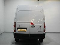 Second-hand Renault Master 125 CP (91 kW) 2018 Alb Van