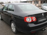 Gebraucht VW Jetta Comfortline 140 PS (102 kW) 2006 Schwarz Limousine