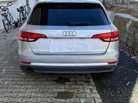 Gebraucht Audi A4 150 PS (110 kW) 2017 Grau Limousine