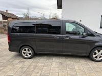 Gebraucht Mercedes V300 237 PS (174 kW) 2022 Grau Van / Kleinbus