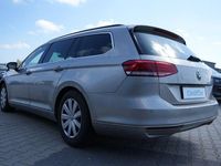 Gebraucht VW Passat Comfortline 150 PS (110 kW) 2015 Silber Kombi