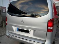 Gebraucht Mercedes V220 Edition 163 PS (119 kW) 2019 Silber Van / Kleinbus