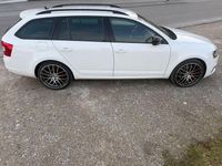 Gebraucht Skoda Octavia RS 220 PS (161 kW) 2014 Weiß Kleinwagen