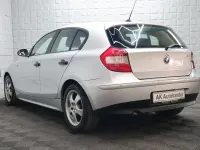 Gebraucht BMW 118 122 PS (89 kW) 2004 Silber Kleinwagen