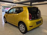 Gebraucht VW up! Active 65 PS (47 kW) 2021 Gold Kleinwagen