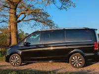 Gebraucht Mercedes EQV300 Avantgarde 150 kW (204 PS) 2022 Schwarz Van / Kleinbus