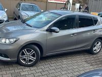 Gebraucht Nissan Pulsar 115 PS (84 kW) 2017 Andere farben Kleinwagen