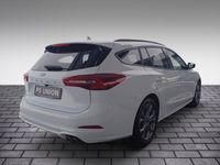 Gebraucht Ford Focus ST-Line 116 PS (85 kW) 2023 Weiss / frozen white Kombi
