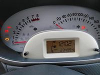 Gebraucht Subaru Justy 70 PS (51 kW) 2010 Grau Kleinwagen