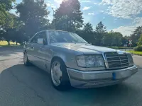 Gebraucht Mercedes 300 220 PS (161 kW) 1991 Silber Coupé