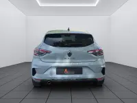 Używany Renault Clio V Techno 91 KM (66 kW) 2024 Szary Sedan/Limuzyna